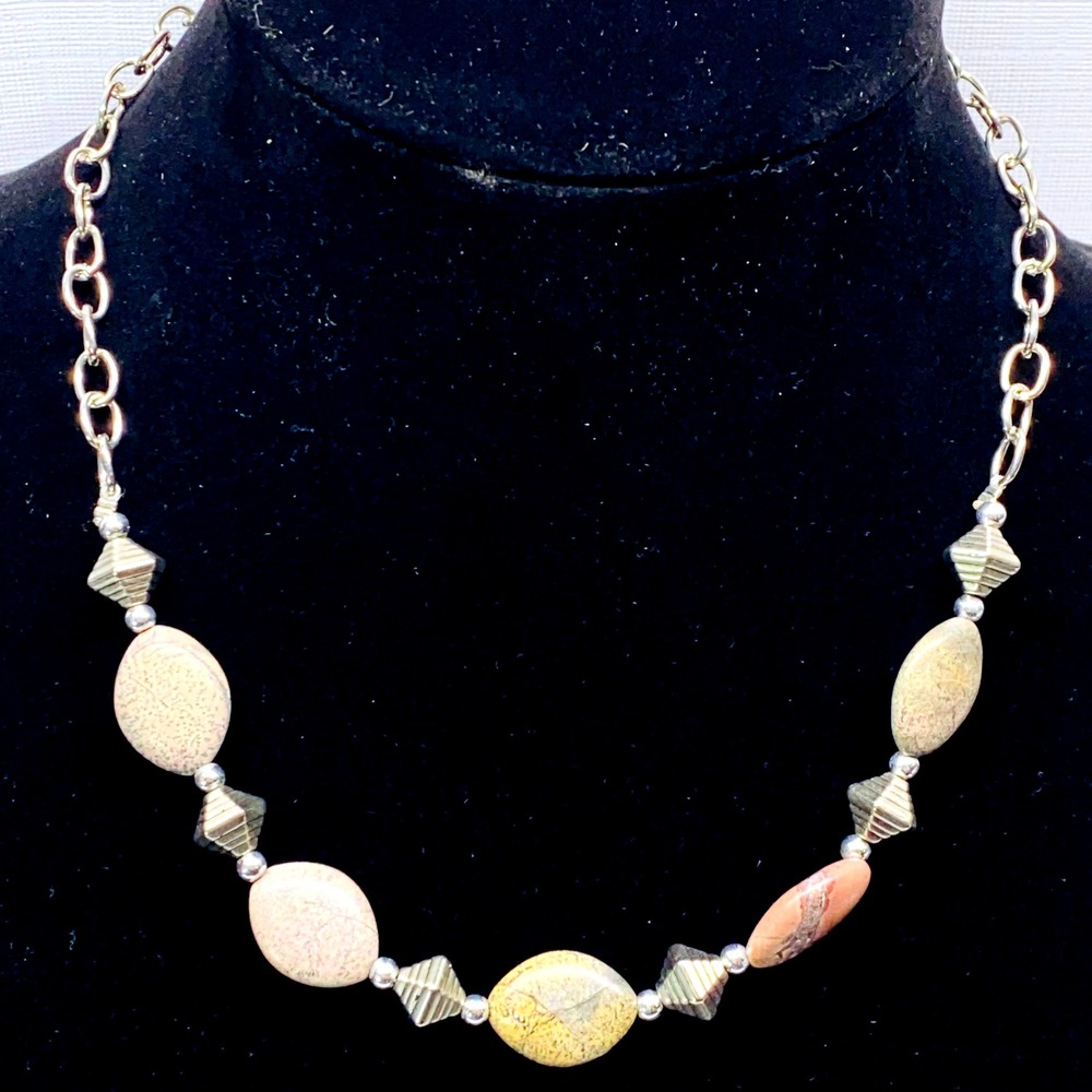 Unique Beaded Gemstone Necklace Silver‎ Tone Chain Lobster Clasp Extender